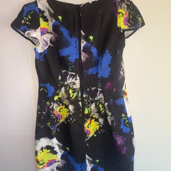 Milly New York Structed Cap Sleeve Floral Cocktail Dress HoCo Semi-Formal sz. 6 - Picture 13 of 15